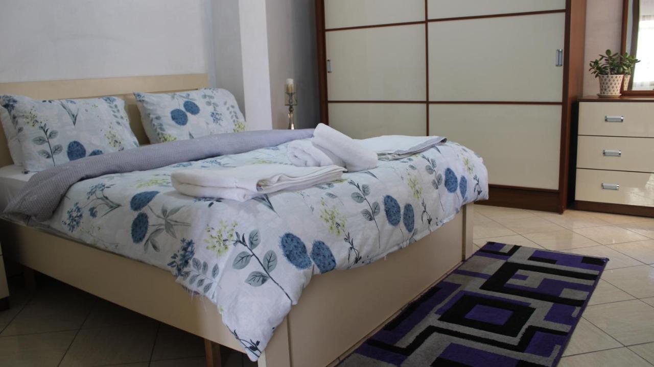 Bledi'S Cozy Apartment In New Blvd Tirana Exterior photo